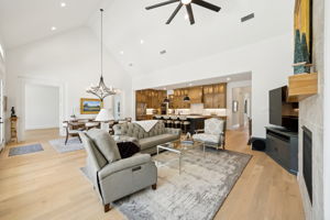 11224Hickory_025