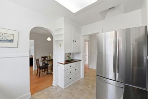 014_F8_1123 Dean Ave