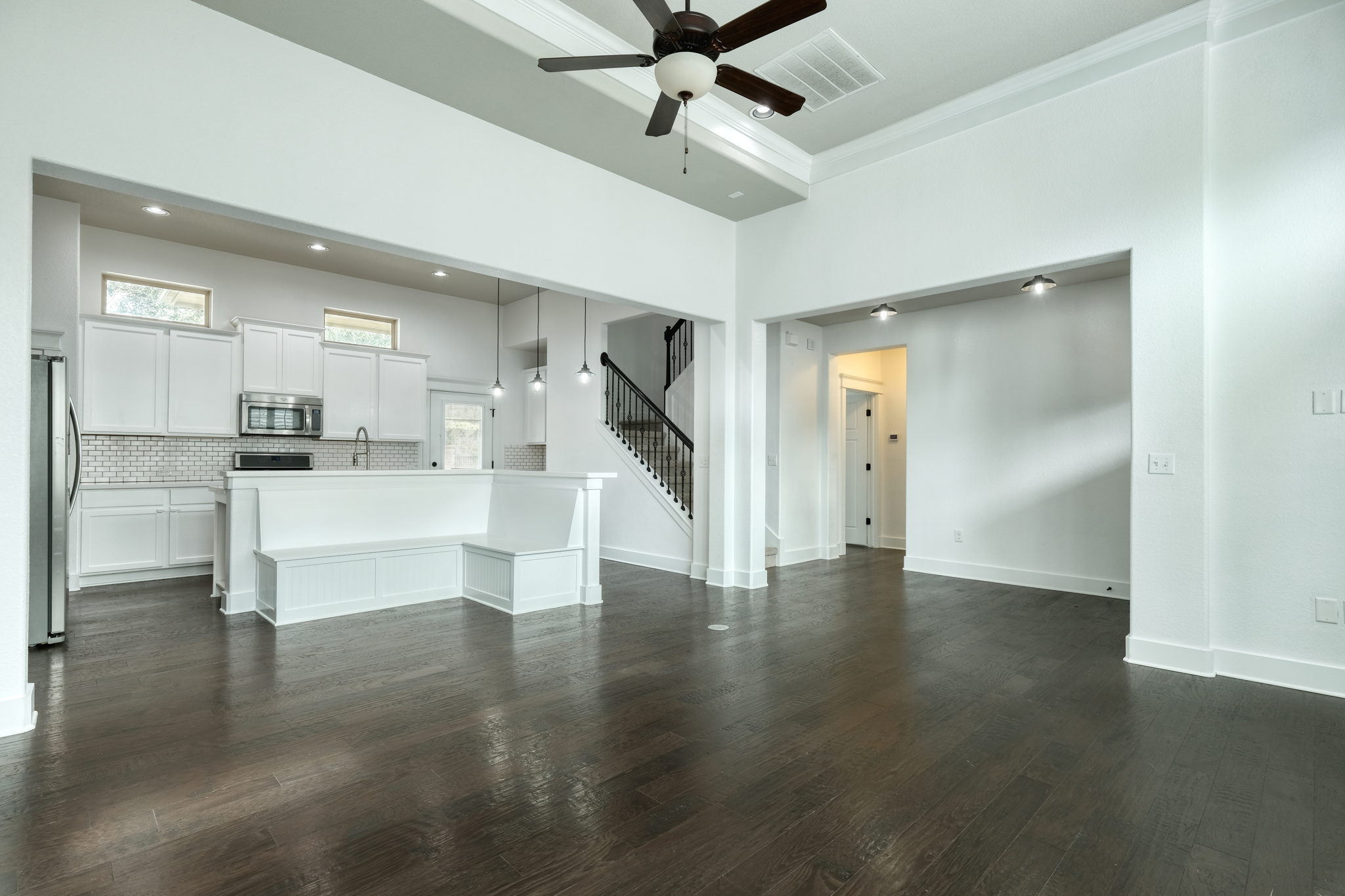 Living/Kitchen/Dining