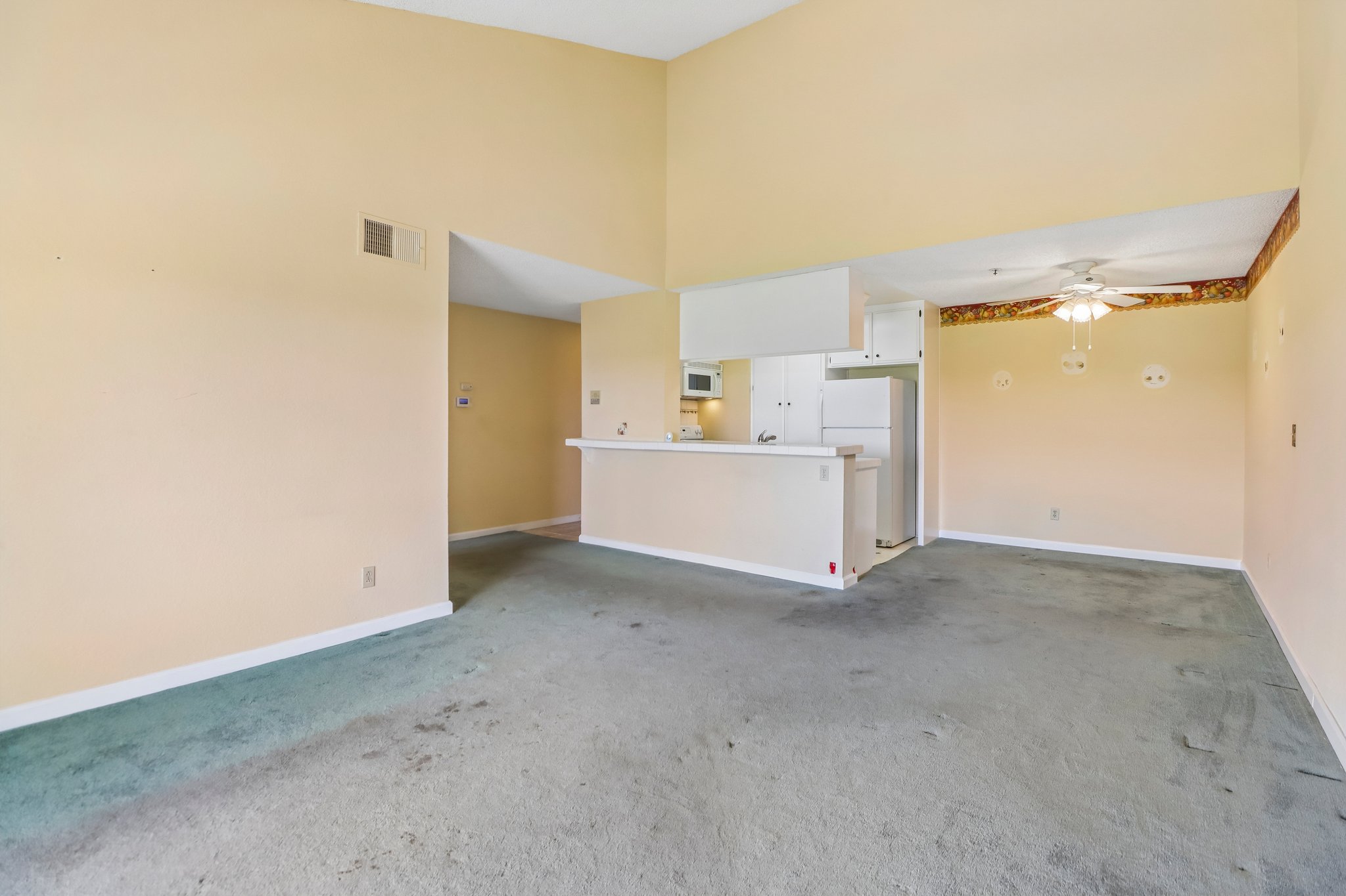 Tierrasanta Blvd 61-S2805-007 (2).jpg