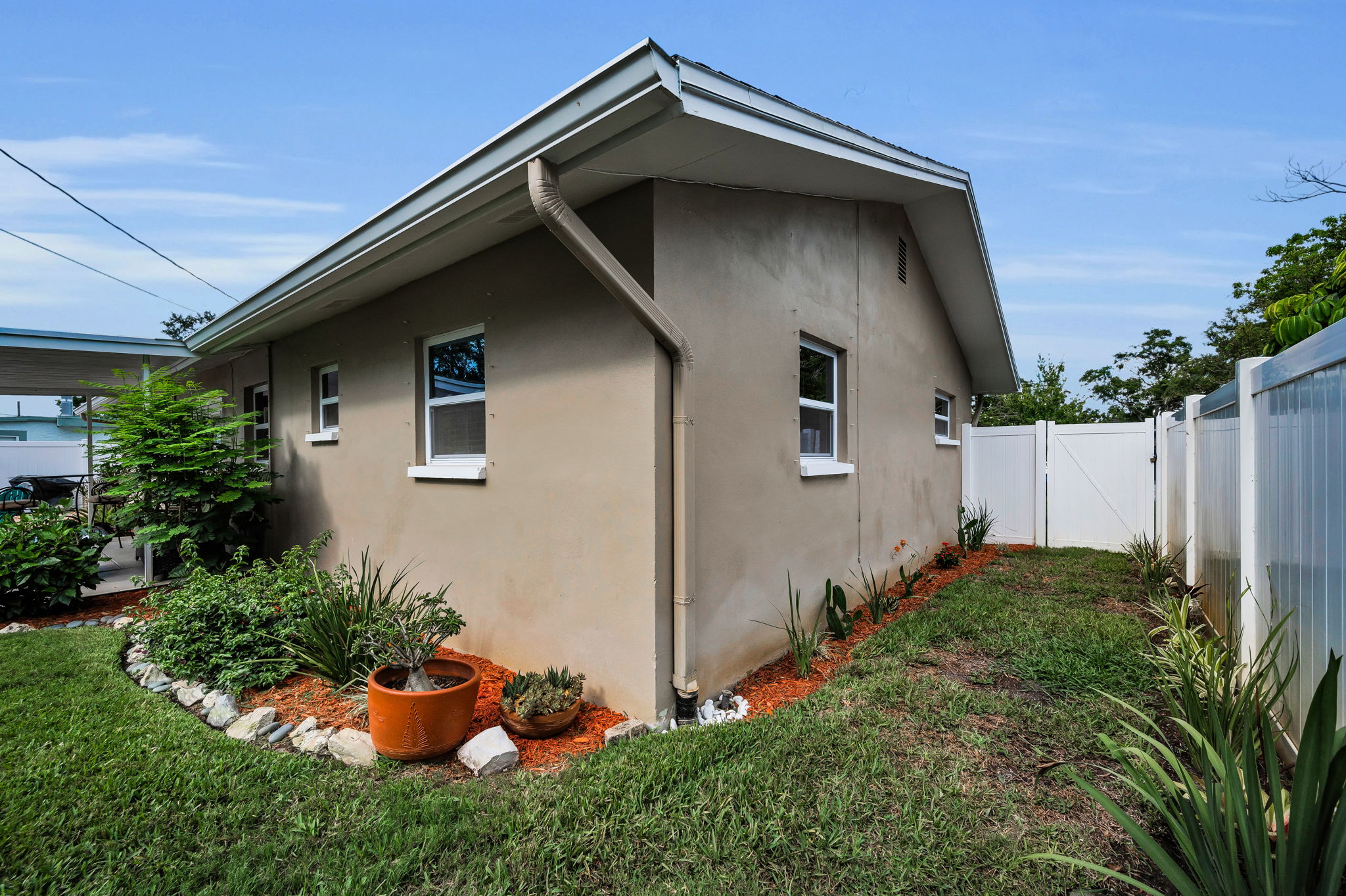 Backyard3 and Sideyard