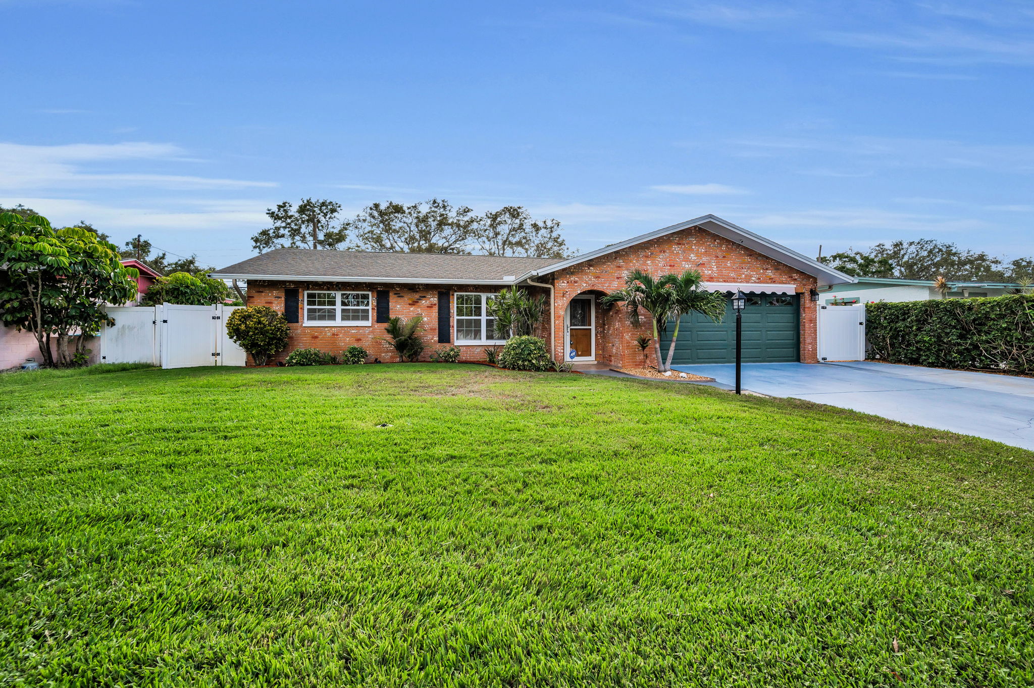 Front Exterior2