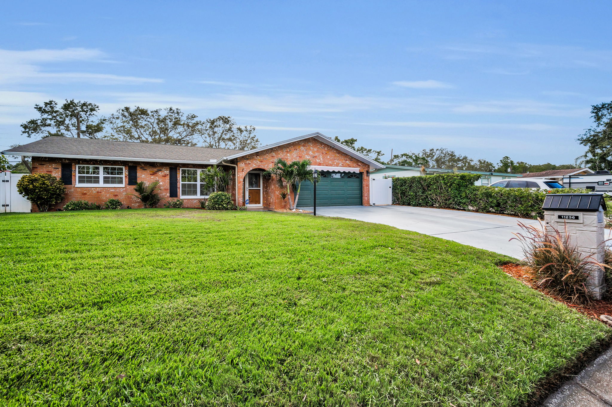 Front Exterior6