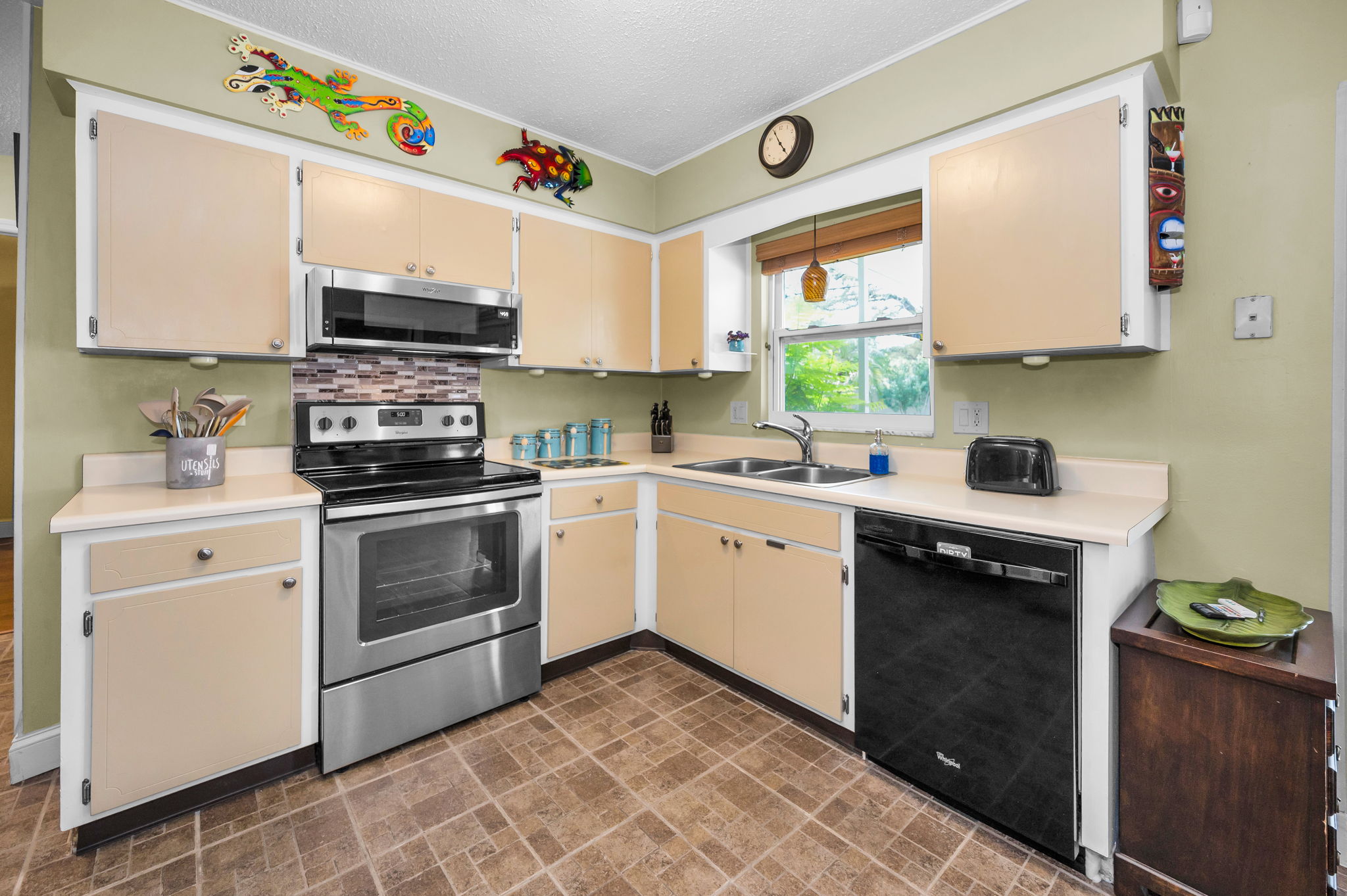 Kitchen1