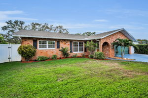 Front Exterior3