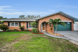 Front Exterior9
