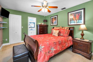 Primary Bedroom1a