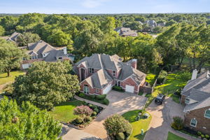 Introducing 1124 Longford Circle in Southlake, TX! Explore your new home, which features exceptional curb appeal and undeniable charm.