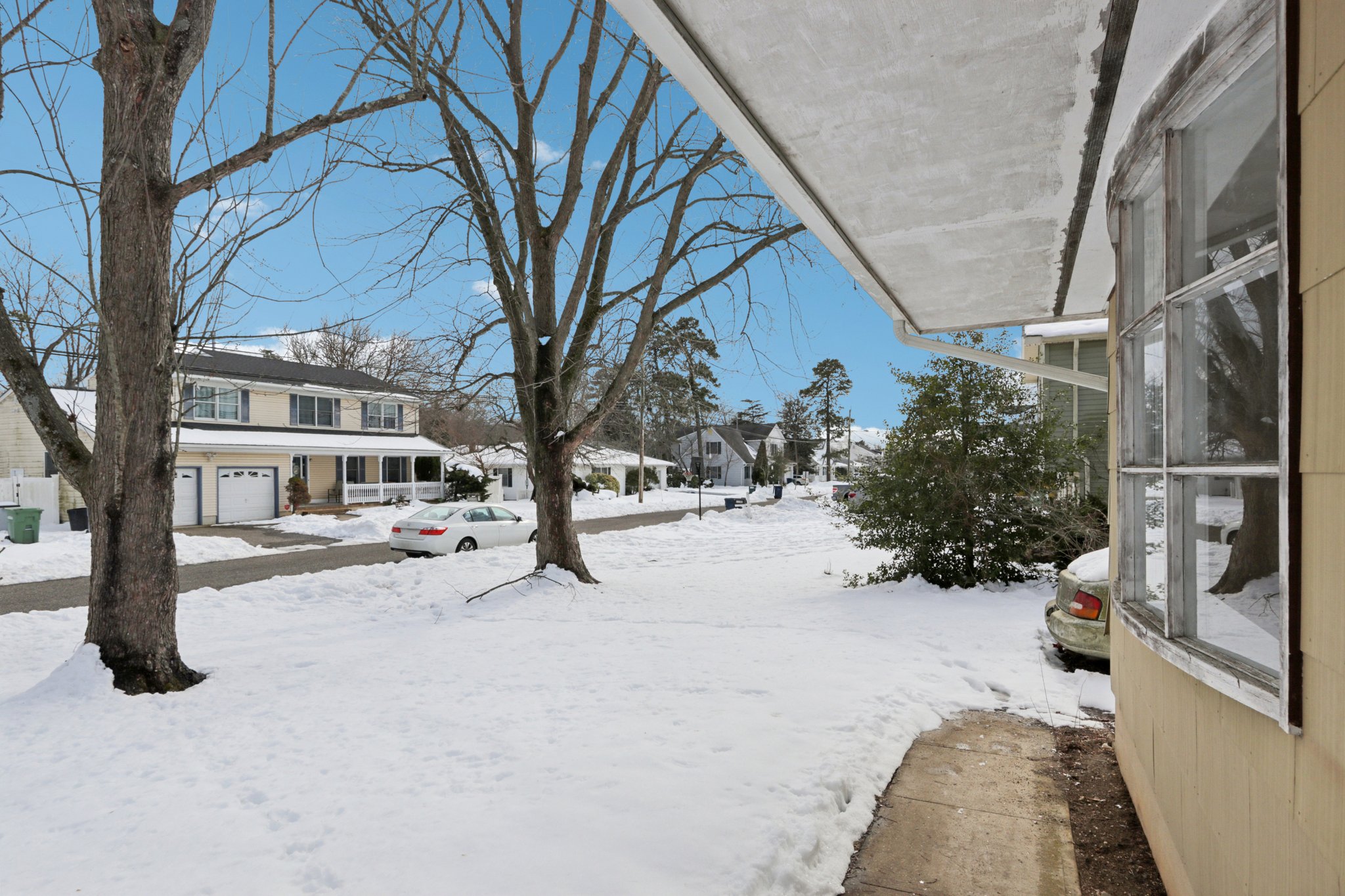 Spray Ave-S2702-005.jpg