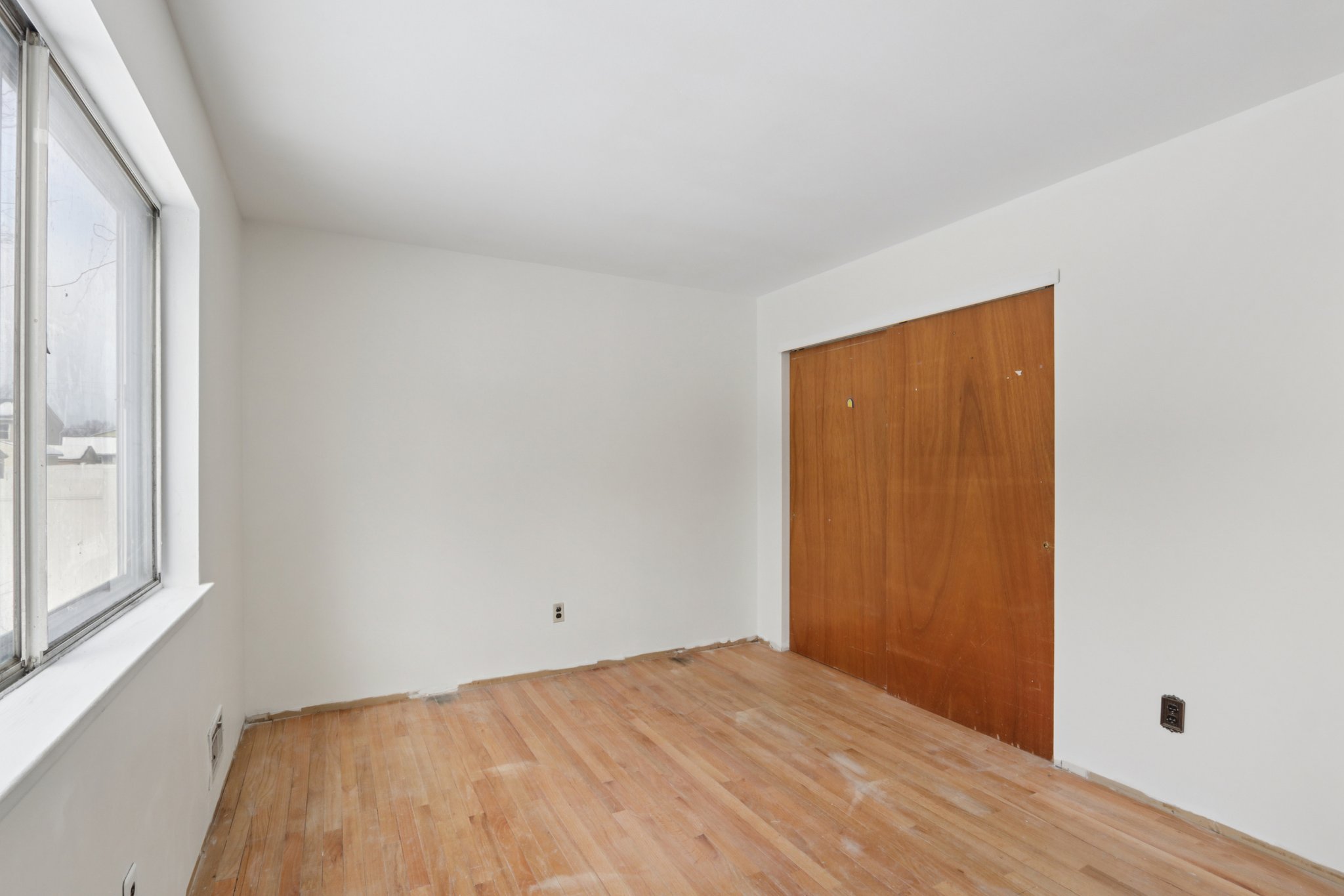 Spray Ave-S2702-019.jpg