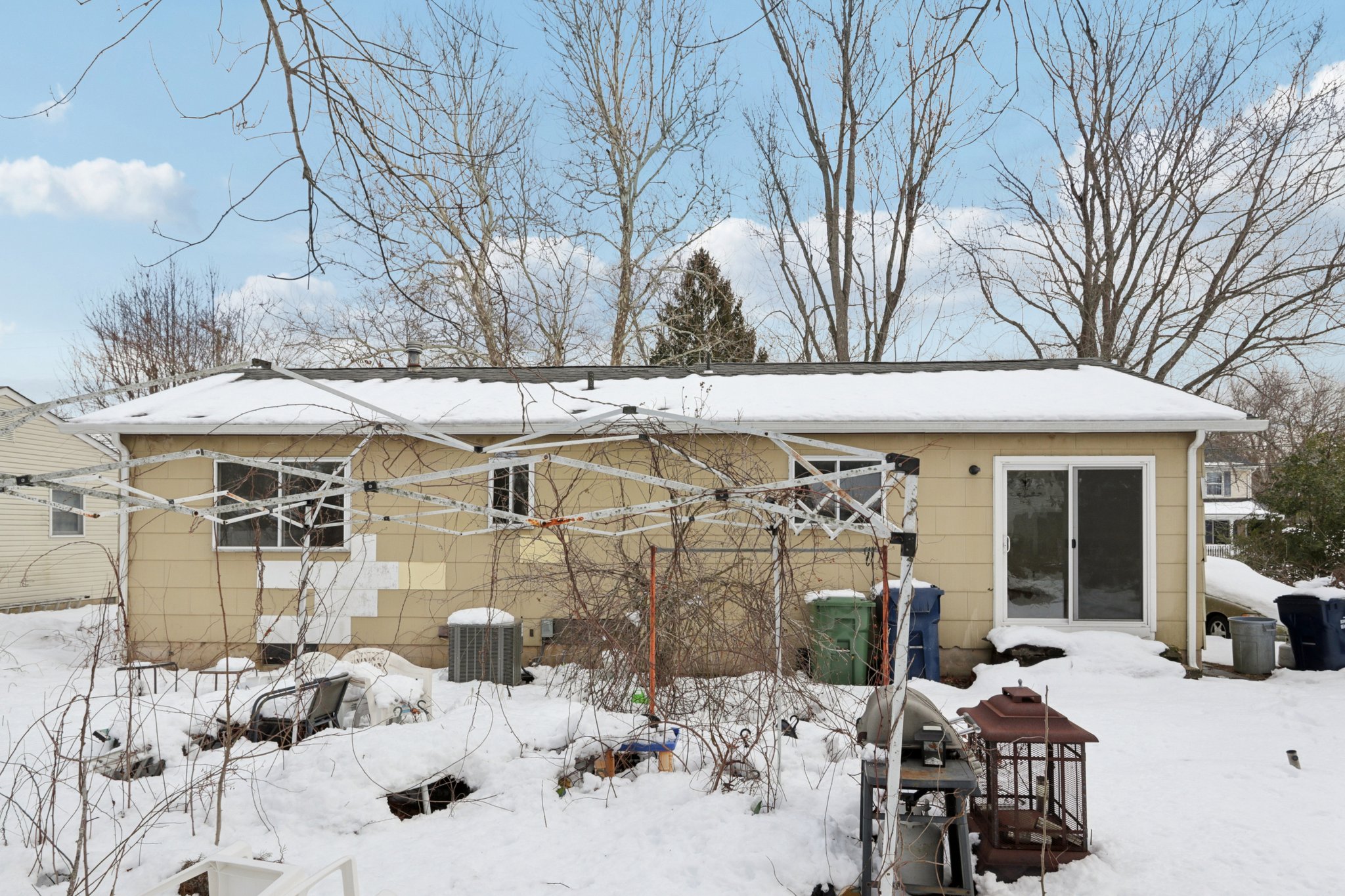 Spray Ave-S2702-035.jpg