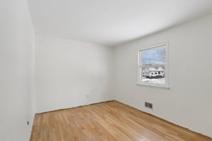 Spray Ave-S2702-020.jpg