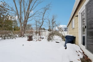 Spray Ave-S2702-033.jpg