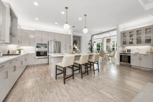 Breakfast Bar - Kitchen