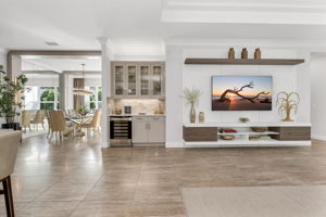 Dining - Bar - Built In