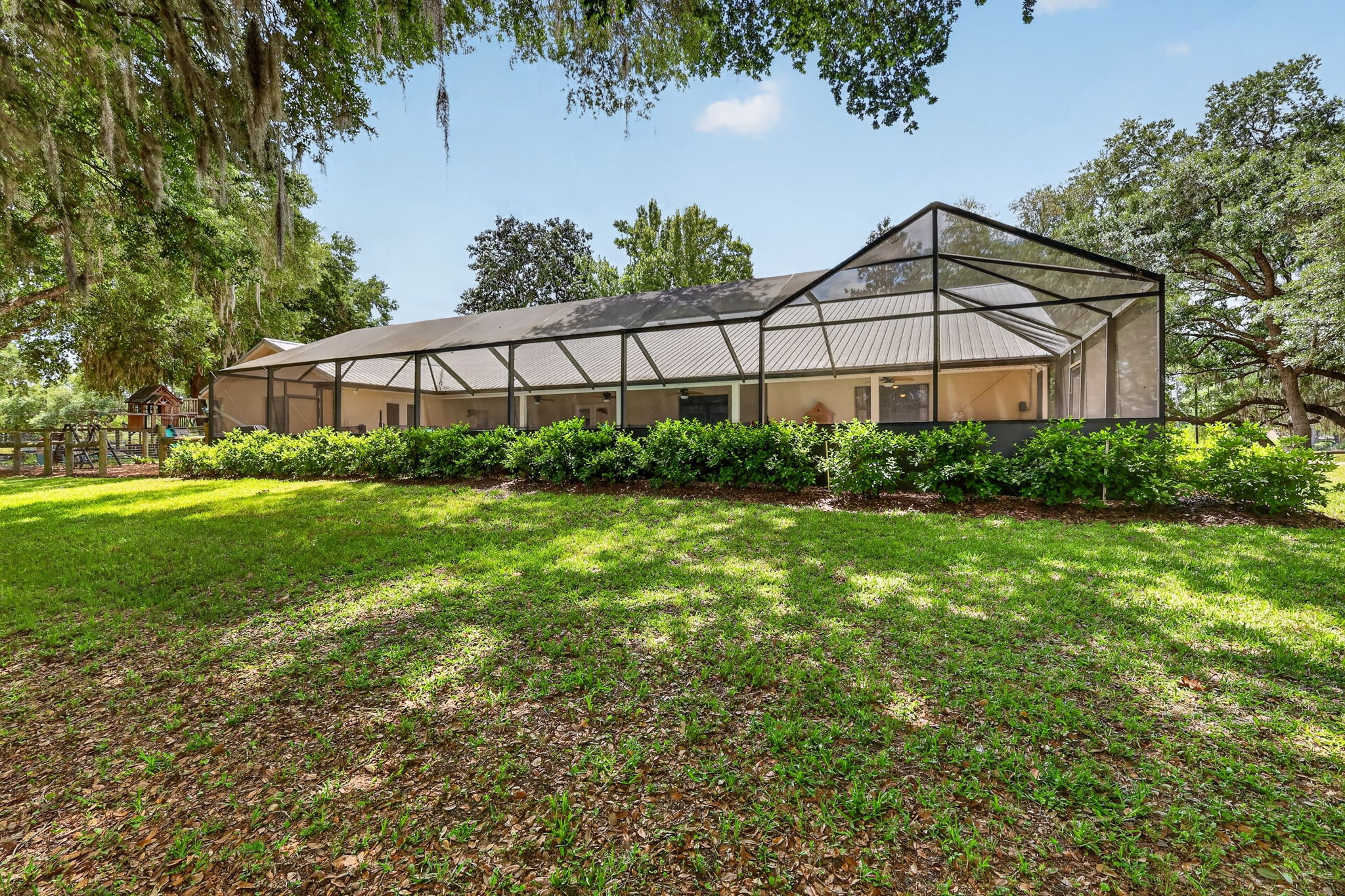 11241 Em En El Grove Rd -163