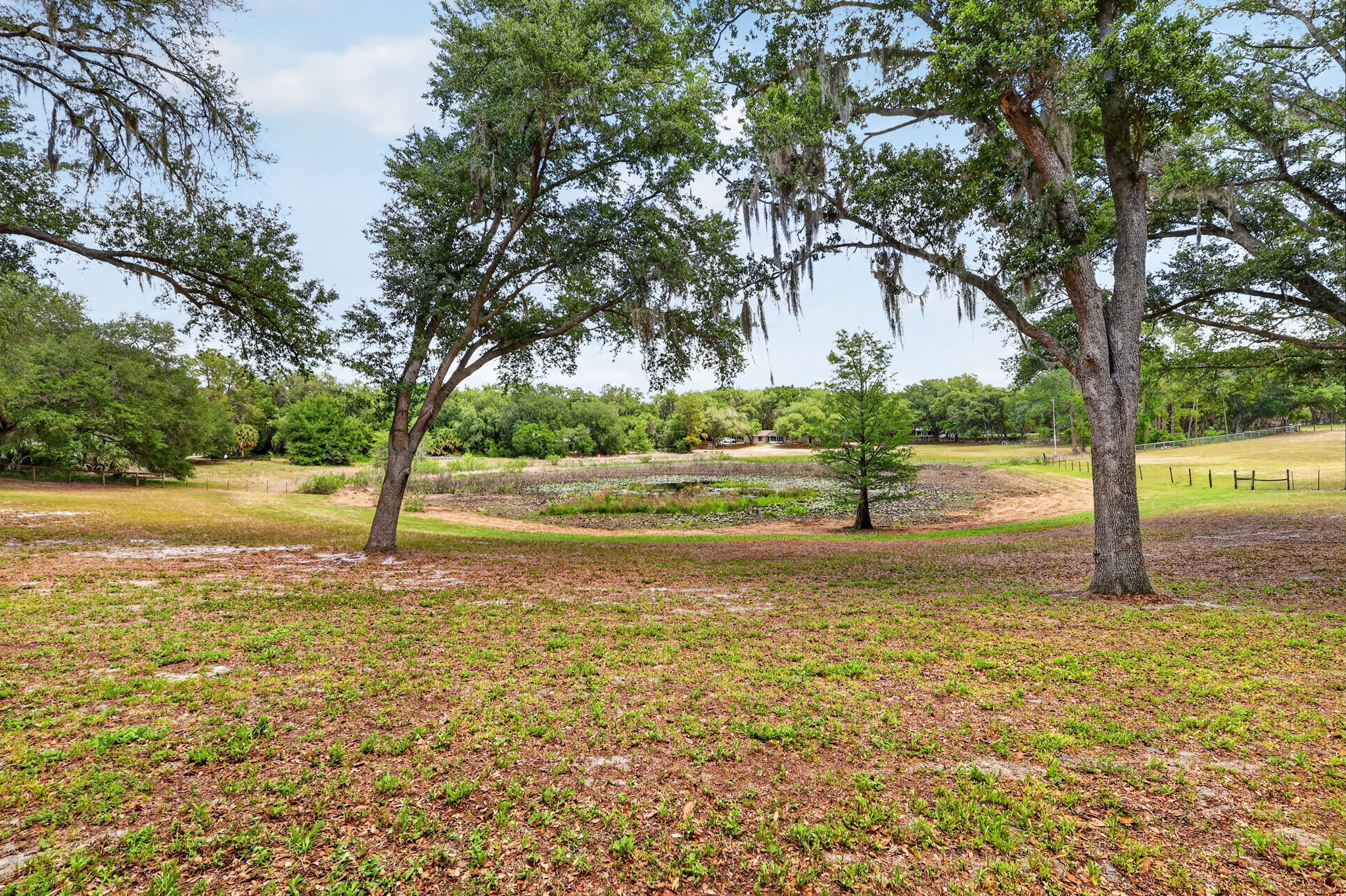 11241 Em En El Grove Rd -175