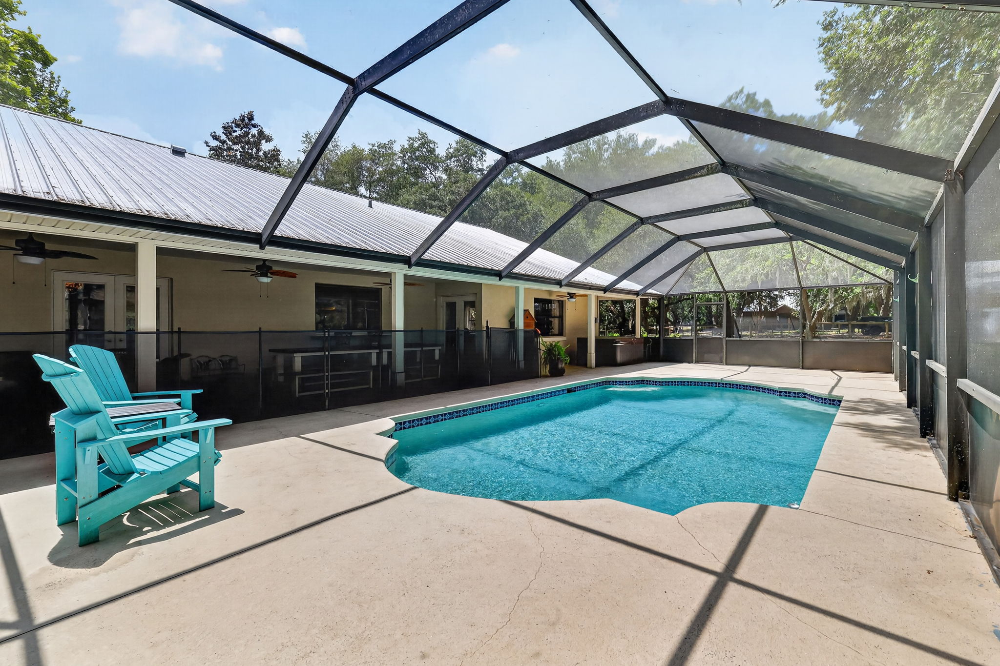 11241 Em En El Grove Rd -199