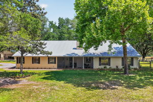 11241 Em En El Grove Rd -103