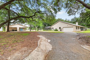 11241 Em En El Grove Rd -118