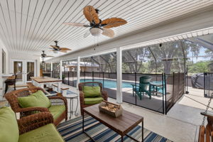 11241 Em En El Grove Rd -250