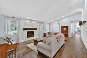 remove baby gate 11241 Em En El Grove Rd -100