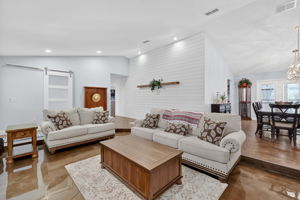 remove baby gate 11241 Em En El Grove Rd -105