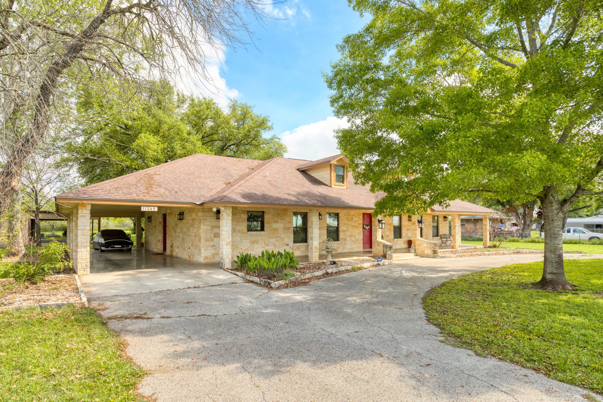 11245 Ford Rd, Adkins, TX 78101 MrHevia Media