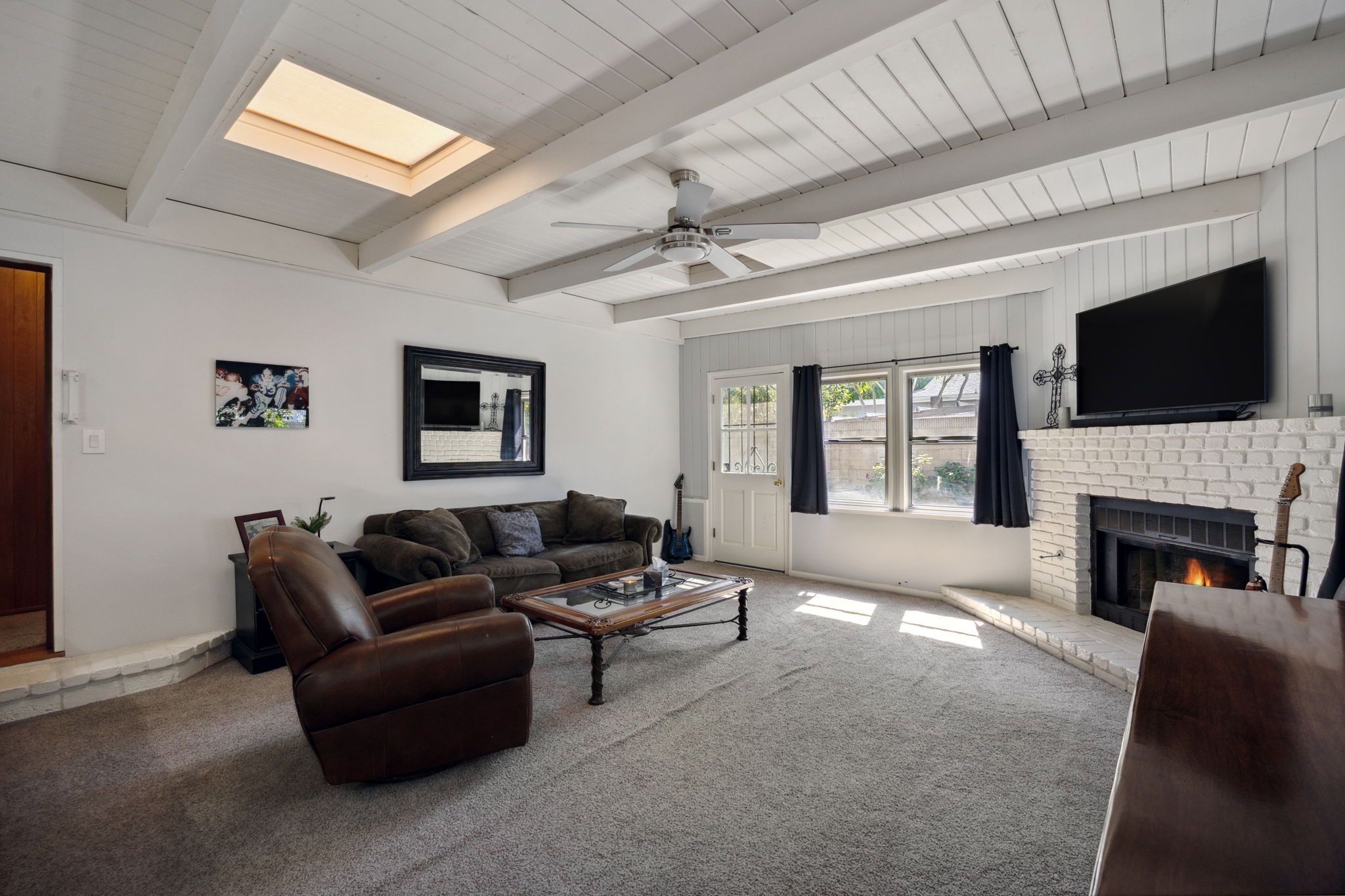 11245 Segrell Way-14