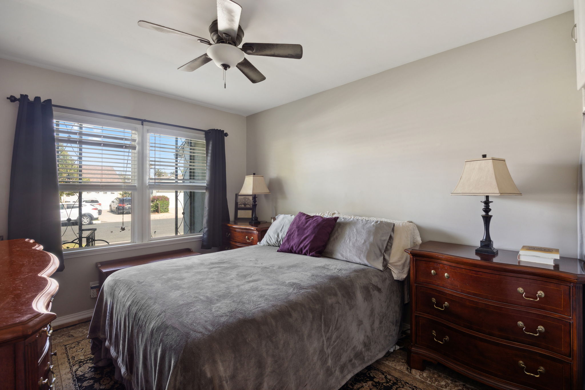 11245 Segrell Way-18