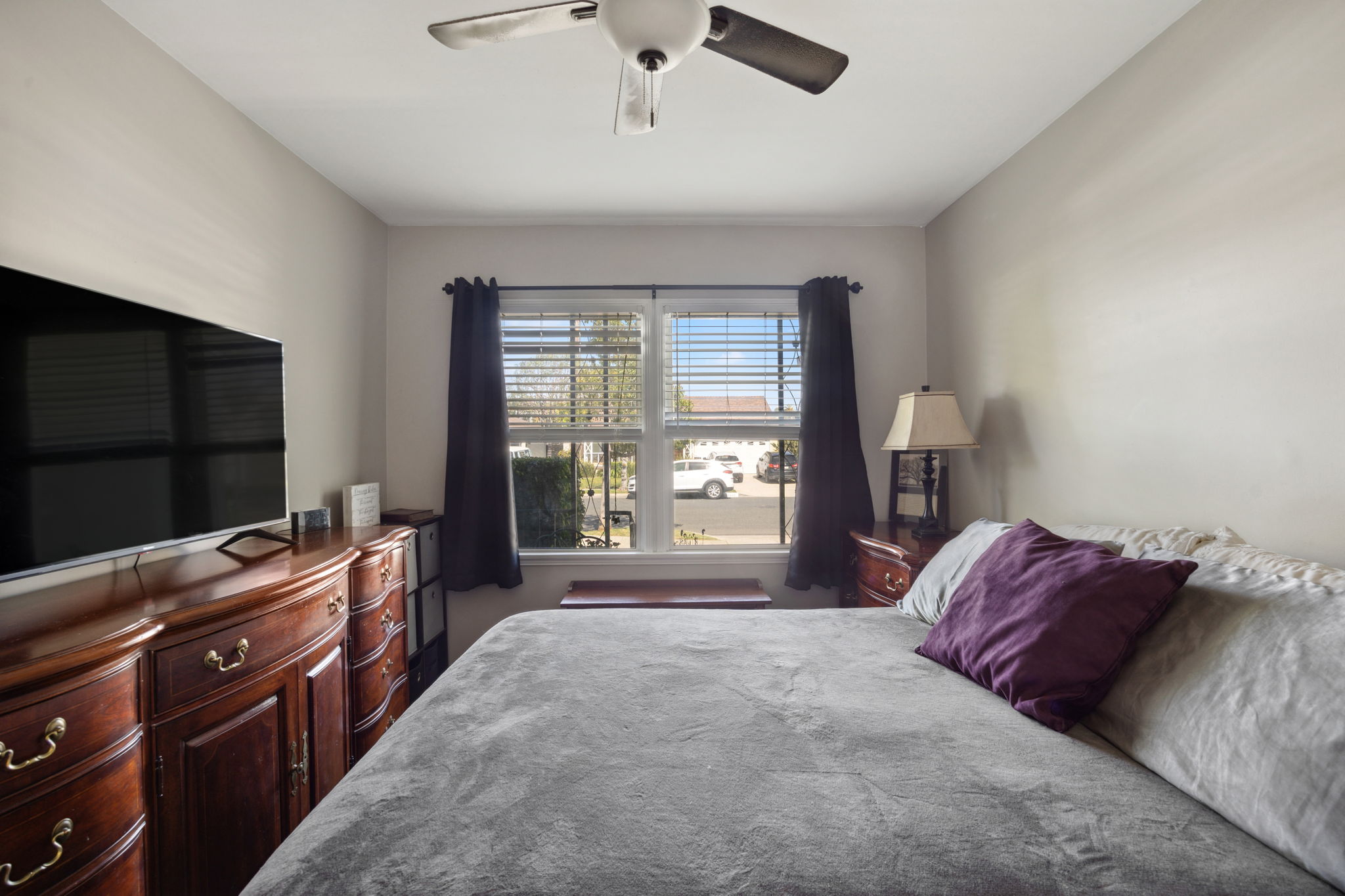 11245 Segrell Way-19