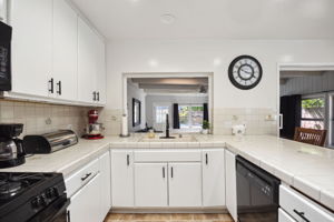 11245 Segrell Way-12