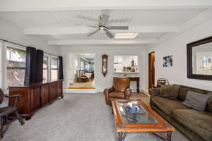 11245 Segrell Way-17