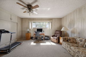 11245 Segrell Way-24