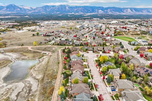 Crystal Basin Dr-S2110-068.jpg