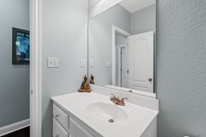  Photo 31