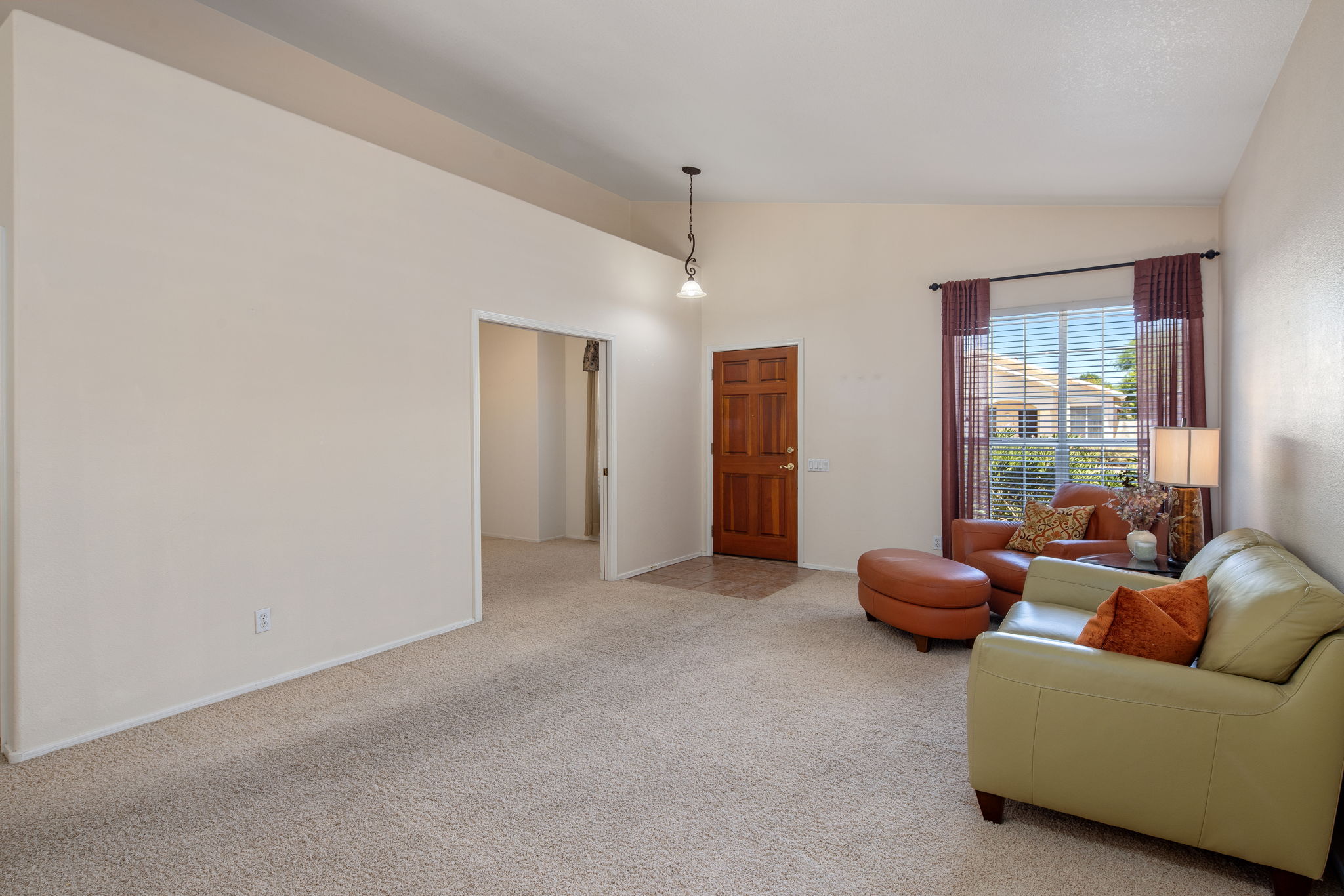 Living/Dining Room