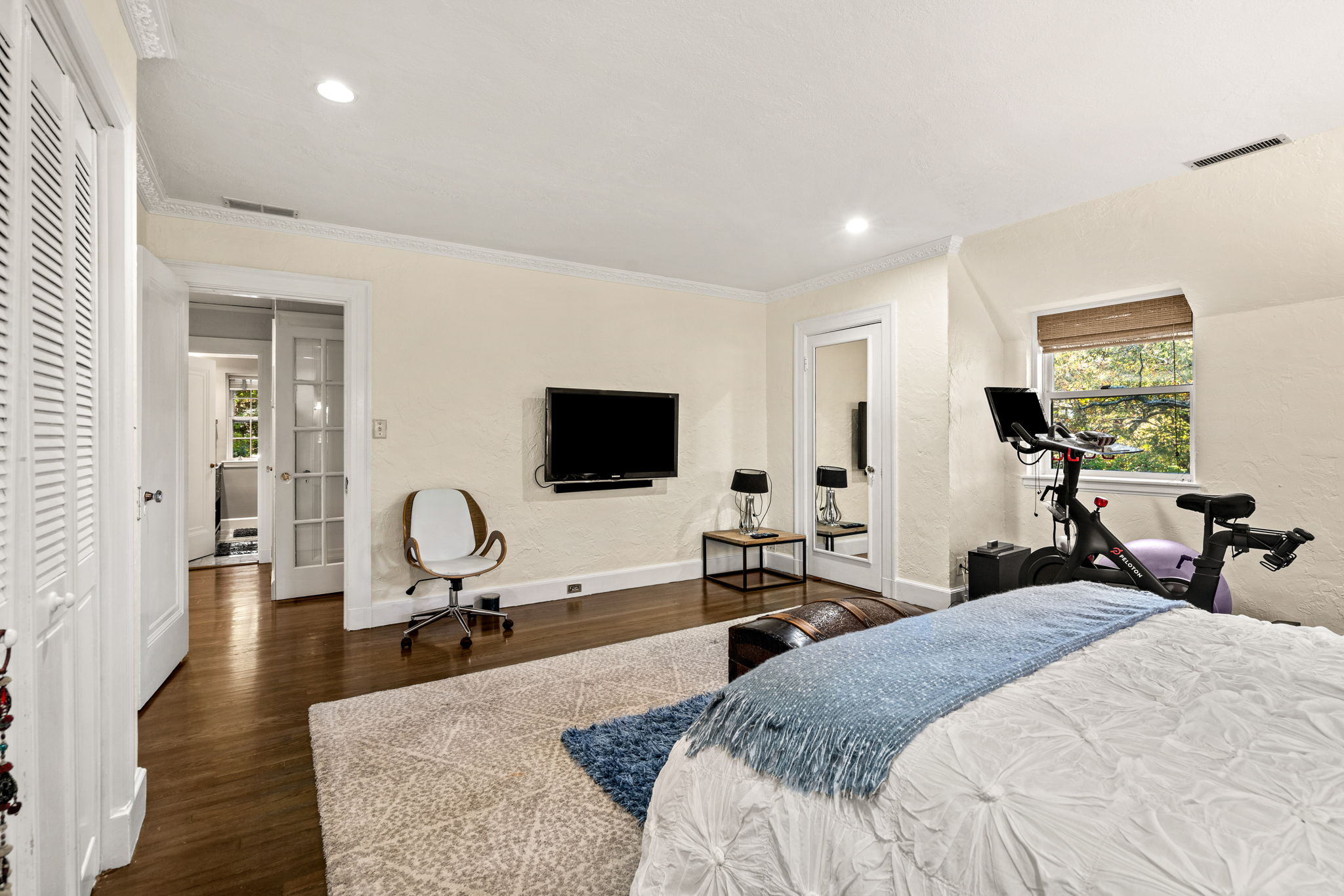 1125 W Roxbury Pkwy, Chestnut Hill, MA 02467, USA Photo 91