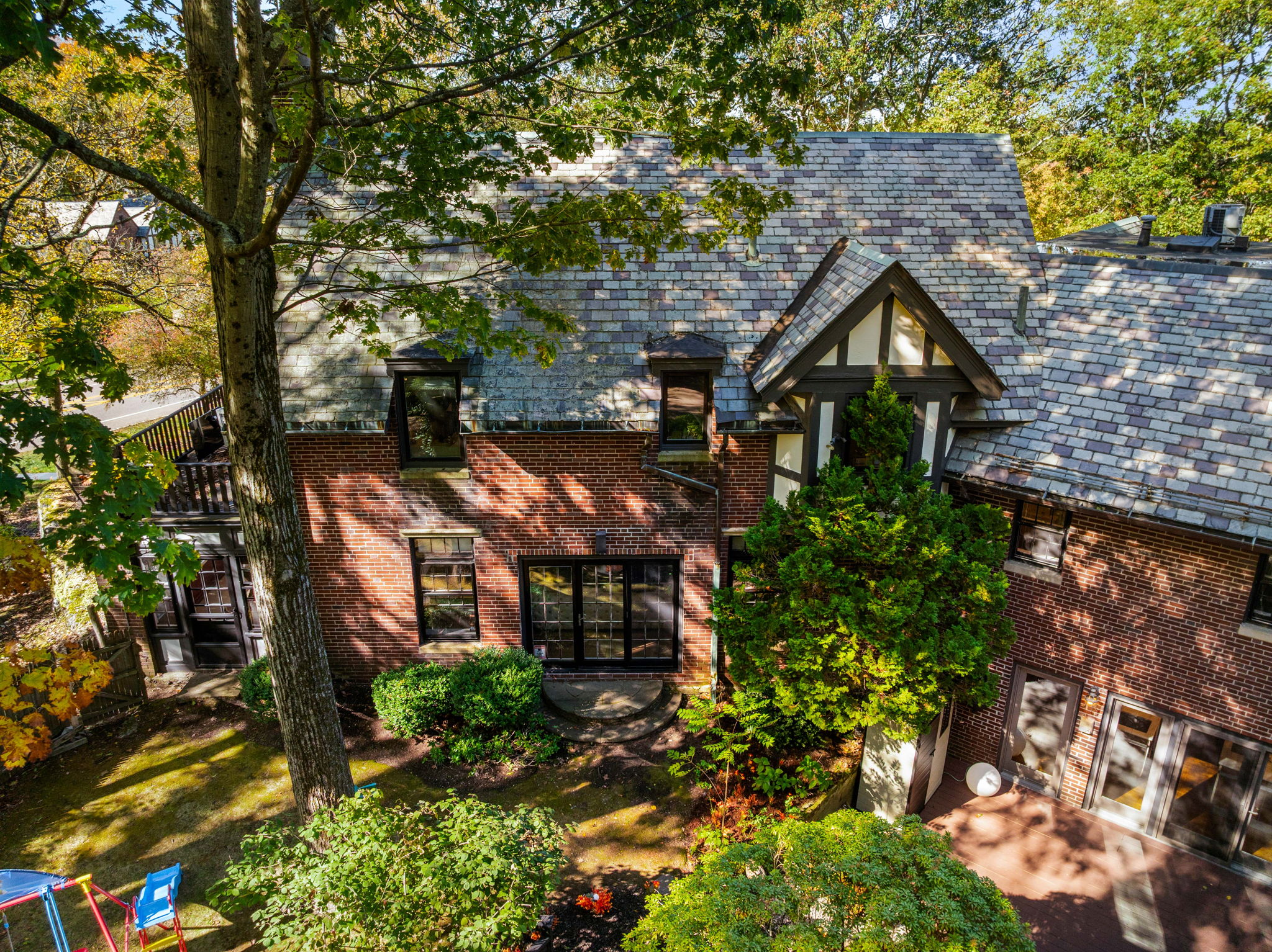 1125 W Roxbury Pkwy, Chestnut Hill, MA 02467, USA Photo 87