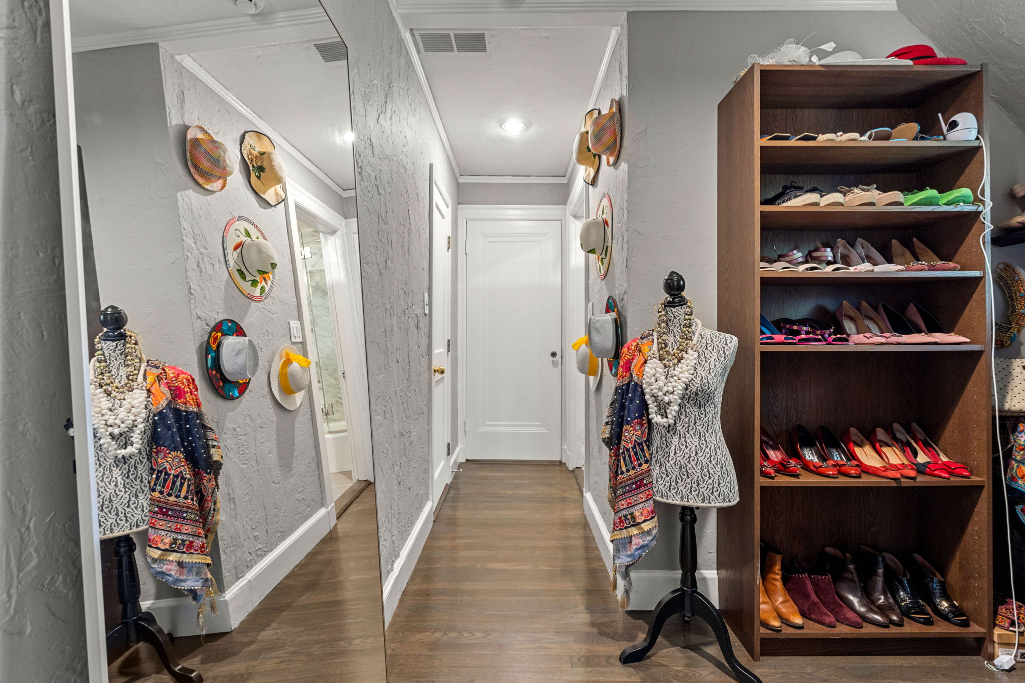 1125 W Roxbury Pkwy, Chestnut Hill, MA 02467, USA Photo 52