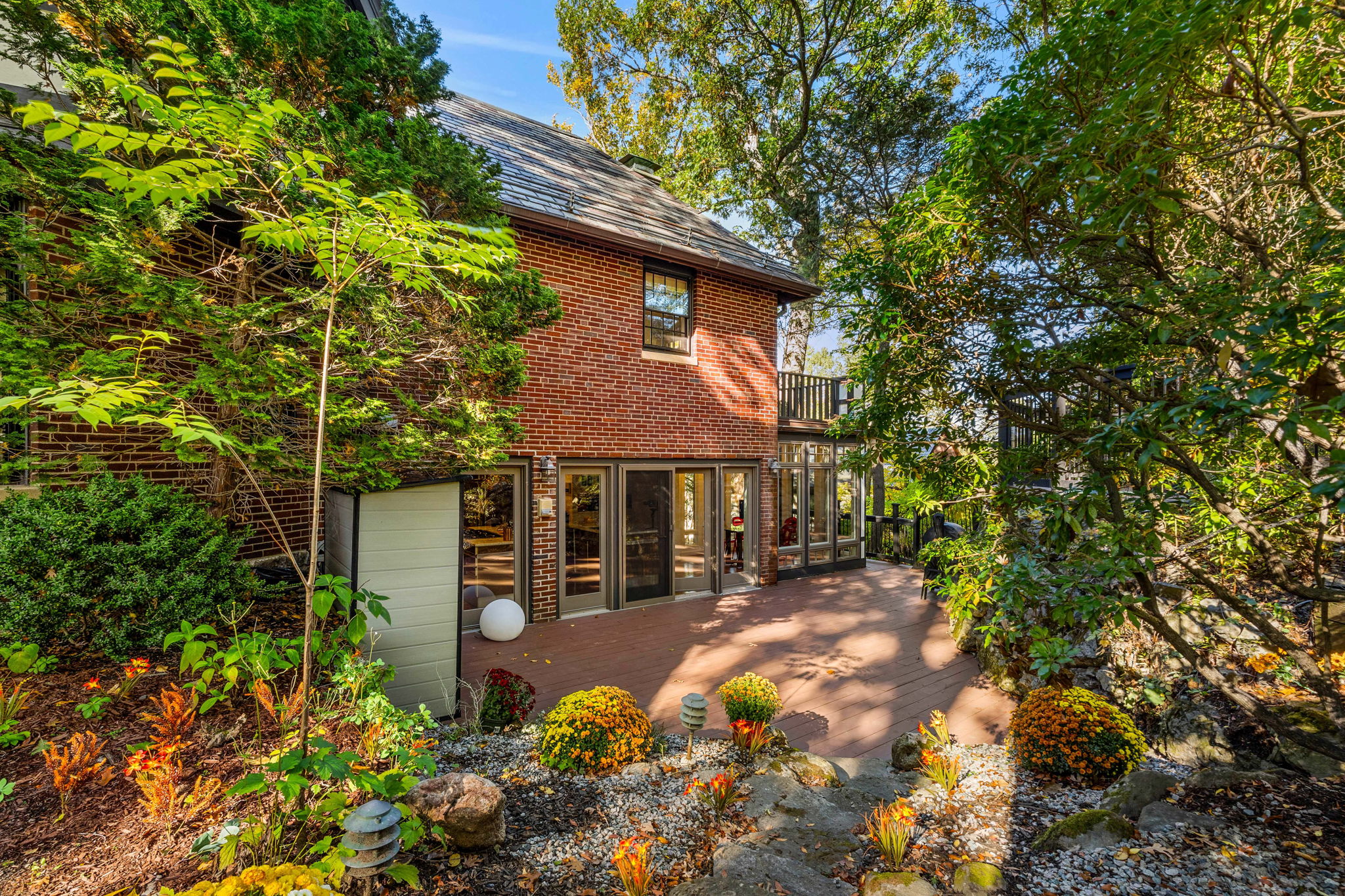 1125 W Roxbury Pkwy, Chestnut Hill, MA 02467, USA Photo 12