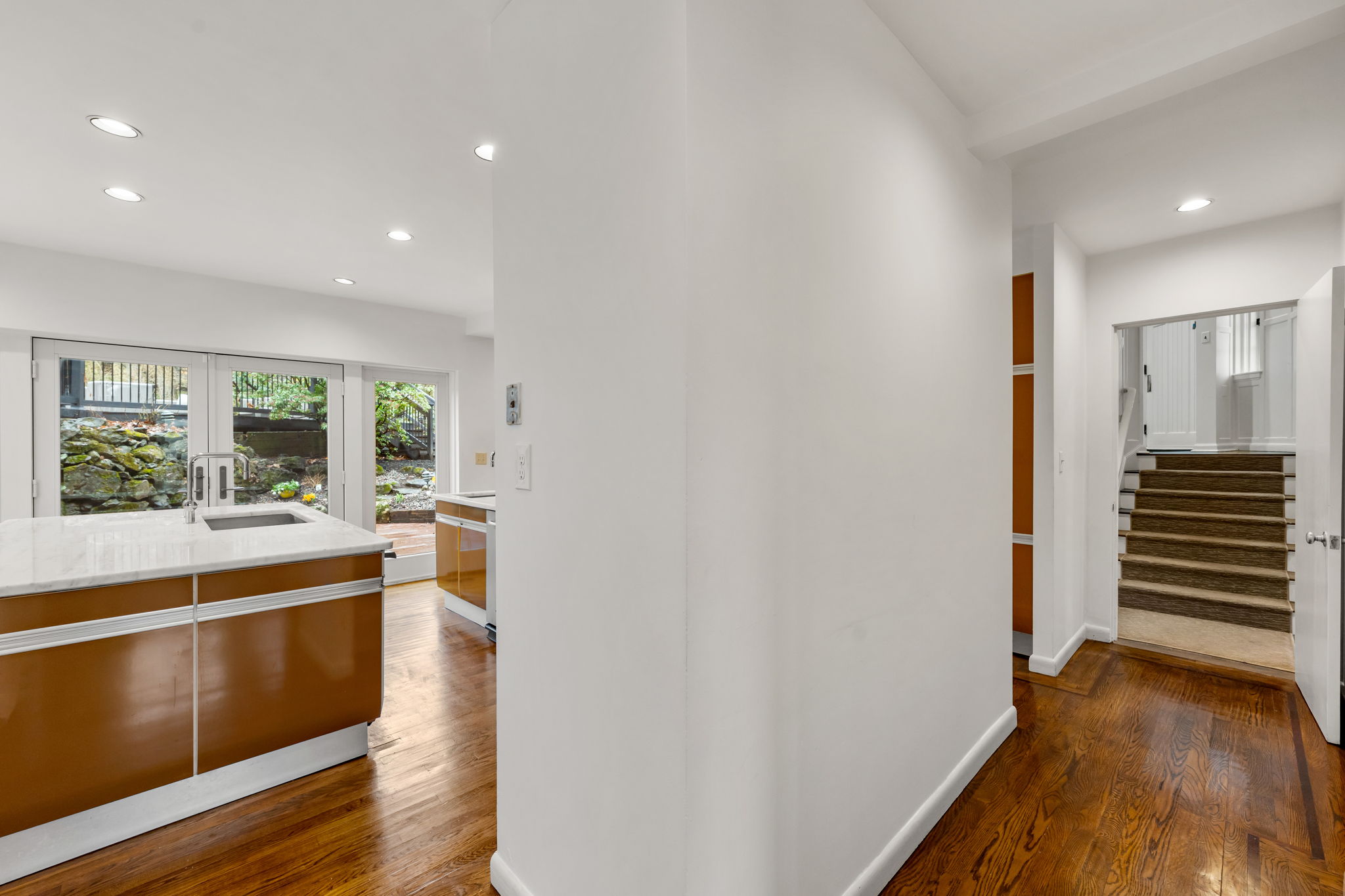 1125 W Roxbury Pkwy, Chestnut Hill, MA 02467, USA Photo 192