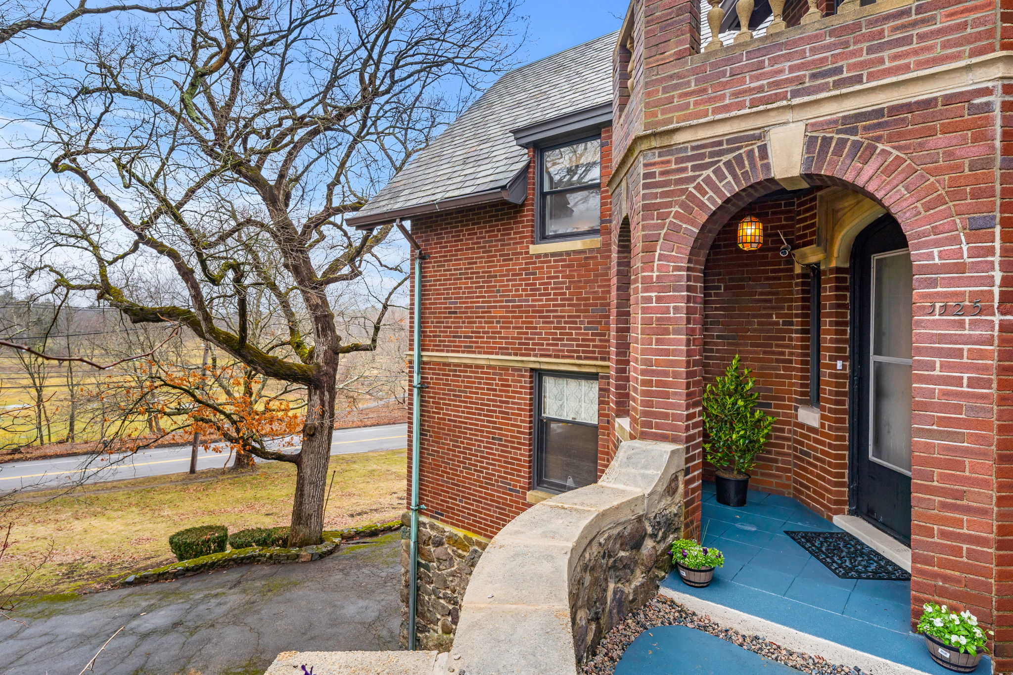 1125 W Roxbury Pkwy, Chestnut Hill, MA 02467, USA Photo 235