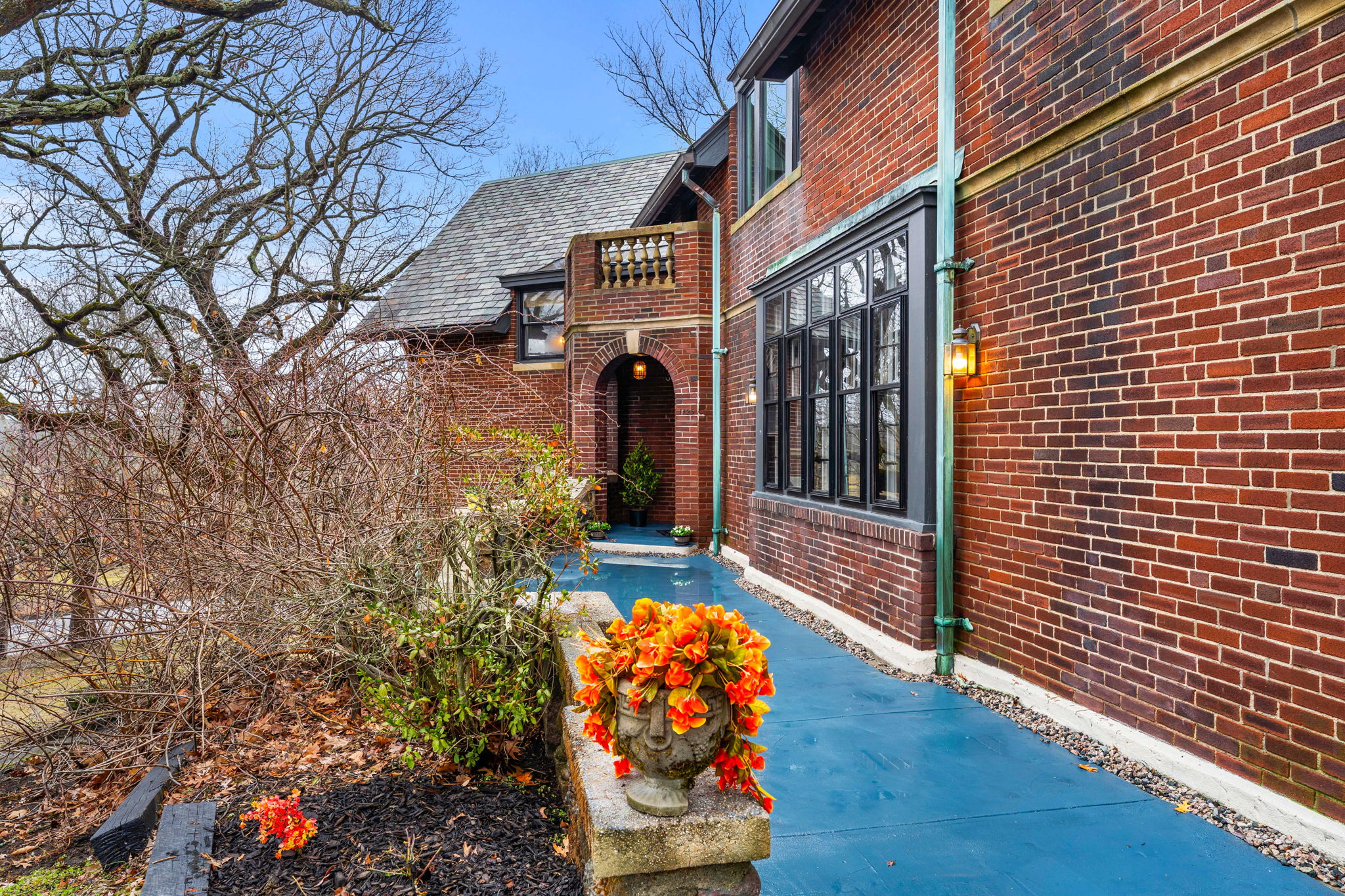 1125 W Roxbury Pkwy, Chestnut Hill, MA 02467, USA Photo 236