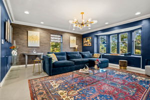 1125 W Roxbury Pkwy, Chestnut Hill, MA 02467, USA Photo 99