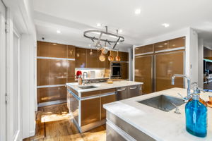 1125 W Roxbury Pkwy, Chestnut Hill, MA 02467, USA Photo 118