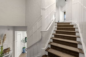1125 W Roxbury Pkwy, Chestnut Hill, MA 02467, USA Photo 46