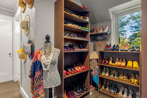 1125 W Roxbury Pkwy, Chestnut Hill, MA 02467, USA Photo 49