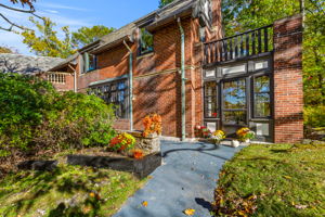1125 W Roxbury Pkwy, Chestnut Hill, MA 02467, USA Photo 17