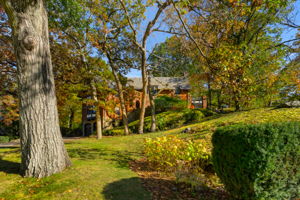 1125 W Roxbury Pkwy, Chestnut Hill, MA 02467, USA Photo 22